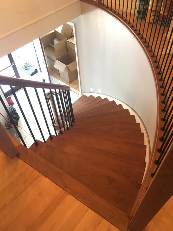 Côté Chanvillard Armoires, Construction, Escalier, | 1836 Rue Roussel, Chicoutimi, QC G7G 1V1, Canada | Phone: (418) 545-6159