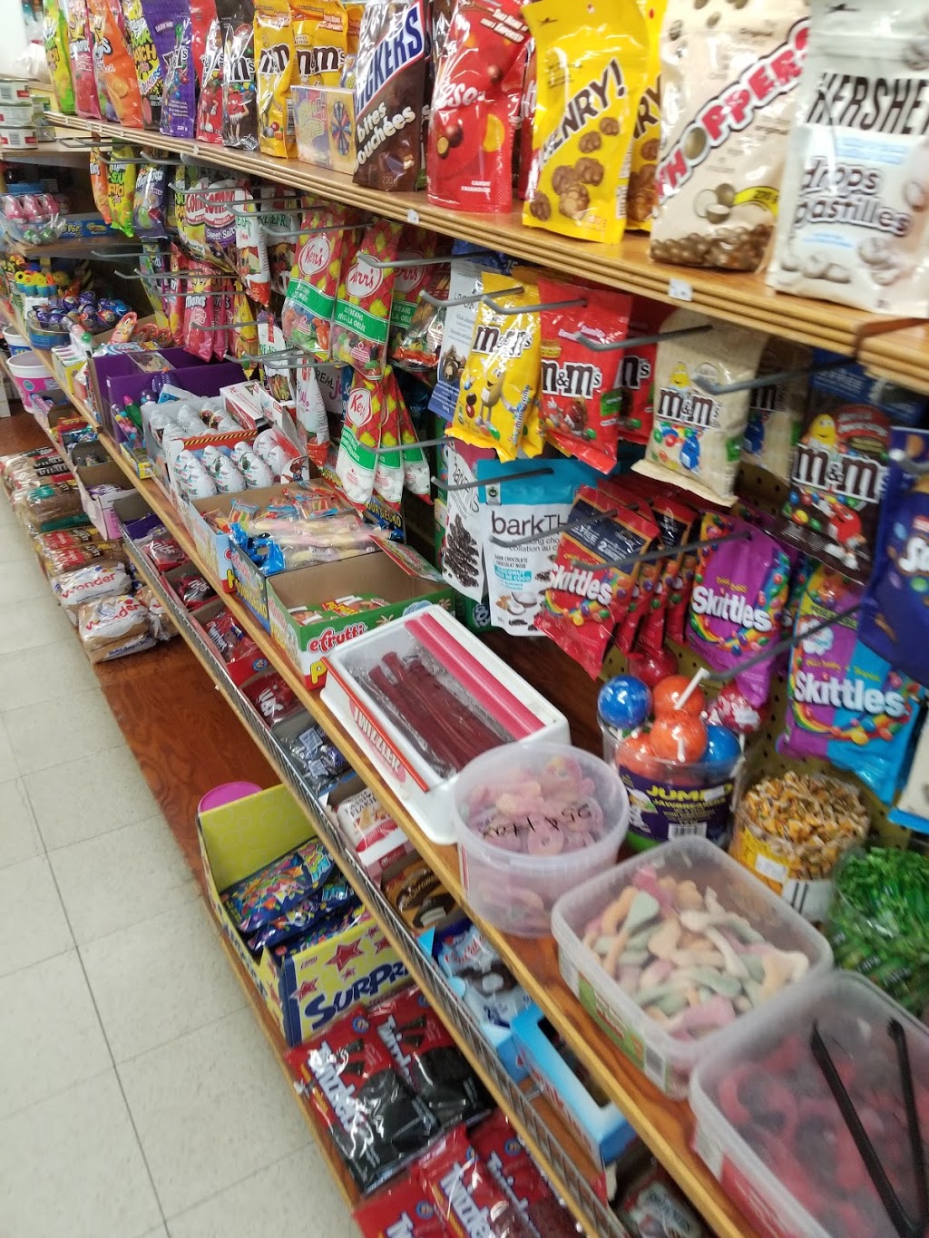 Palgrave Variety | 17210 Peel Regional Rd 50, Palgrave, ON L7E 0L1, Canada | Phone: (905) 880-5311