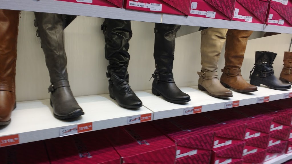 Quarks Outlet | 555 Sterling Lyon Pkwy #217, Winnipeg, MB R3P 1J9, Canada | Phone: (204) 488-0050
