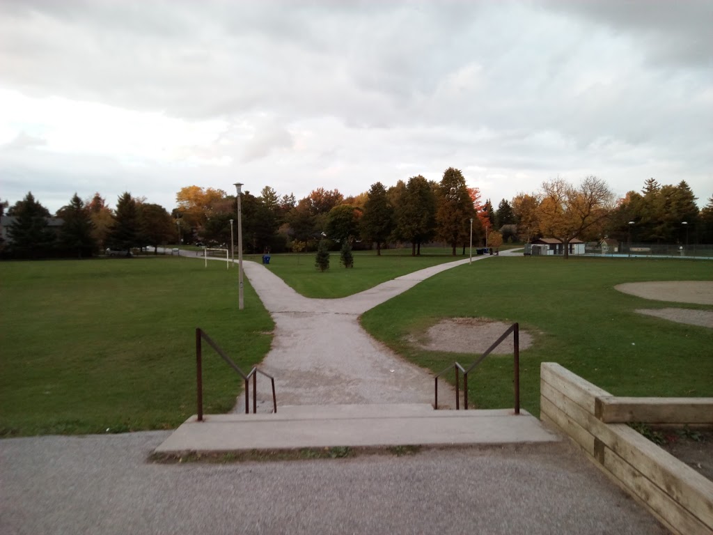 Halbert Park | 24 Rockwood Dr, Scarborough, ON M1M 3N1, Canada | Phone: (416) 396-4125