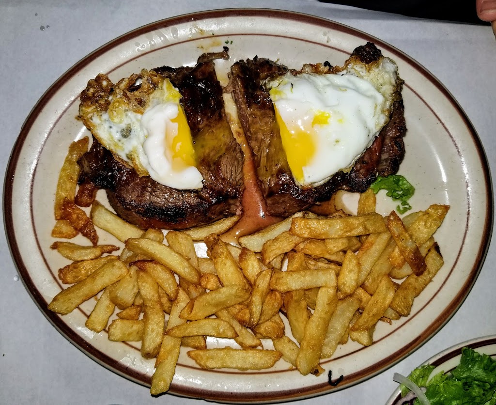 Chez Doval | 150 Rue Marie-Anne, Montréal, QC H2W 1A5, Canada | Phone: (514) 843-3390