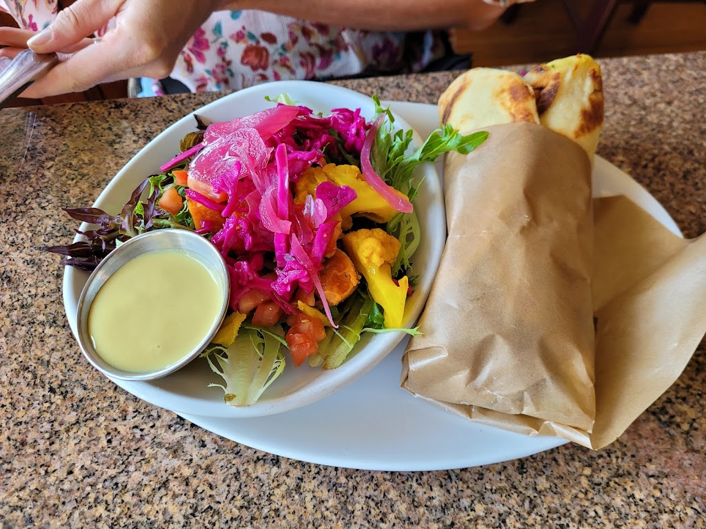 4 Quarters Restaurant | 2744 Dunsmuir Ave Box # 1233, Cumberland, BC V0R 1S0, Canada | Phone: (250) 400-3687