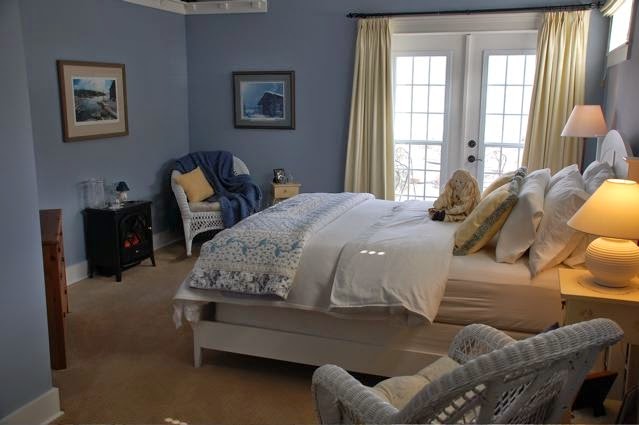 Apples and Quails Bed & Breakfast | 12014 Trayler Pl, Summerland, BC V0H 1Z7, Canada | Phone: (855) 751-8220