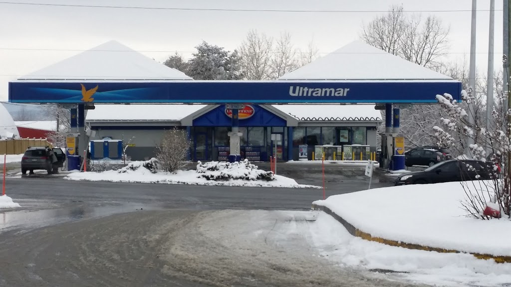 Ultramar | 2662 Chemin St Charles, Saint-Lazare, QC J7T 2J1, Canada | Phone: (450) 458-7666