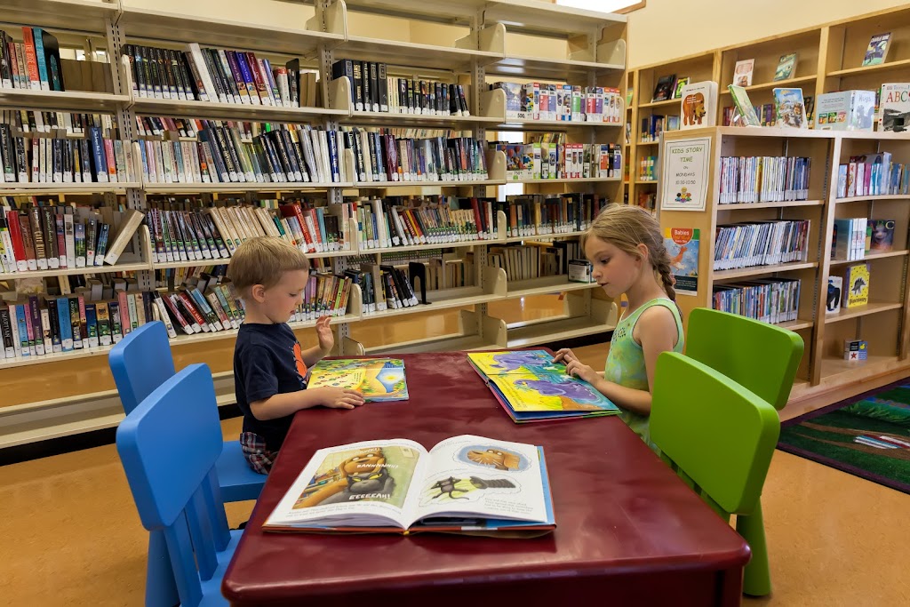 Gem Jubilee Library | Gem, AB T0J 1M0, Canada | Phone: (403) 641-2261