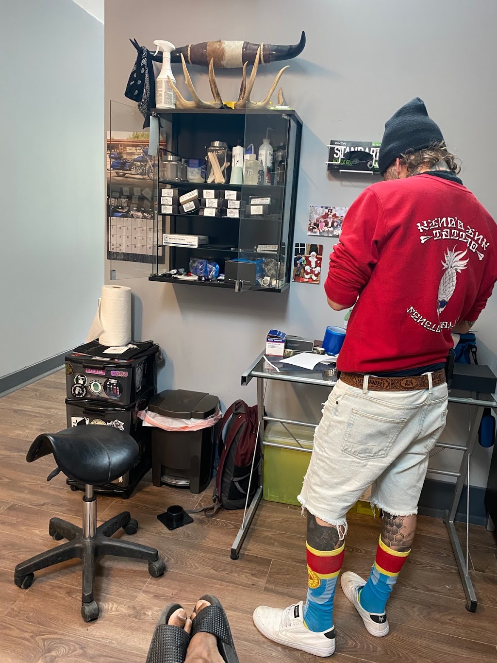 Kings Ink Tattoo & Piercing | 18 Francis St E, Fenelon Falls, ON K0M 1N0, Canada | Phone: (705) 928-2322