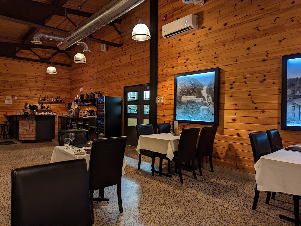 Restaurant du moulin (Val-Jalbert) | 95 Rue Saint-George, Chambord, QC G0W 1G0, Canada | Phone: (888) 675-3132
