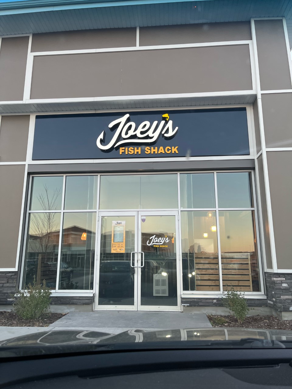Joeys Fish Shack Legacy | restaurant | 180 Legacy Main St SE, Calgary, AB T2X 4R9, Canada | 5873205857 OR +1 587-320-5857
