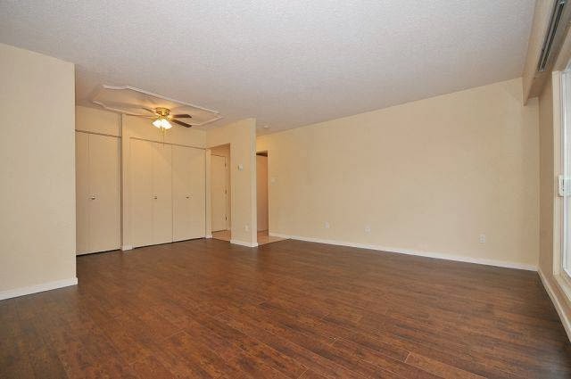 Apartments R us | 540 Rithet St, Victoria, BC V8V 1E2, Canada | Phone: (250) 686-7600