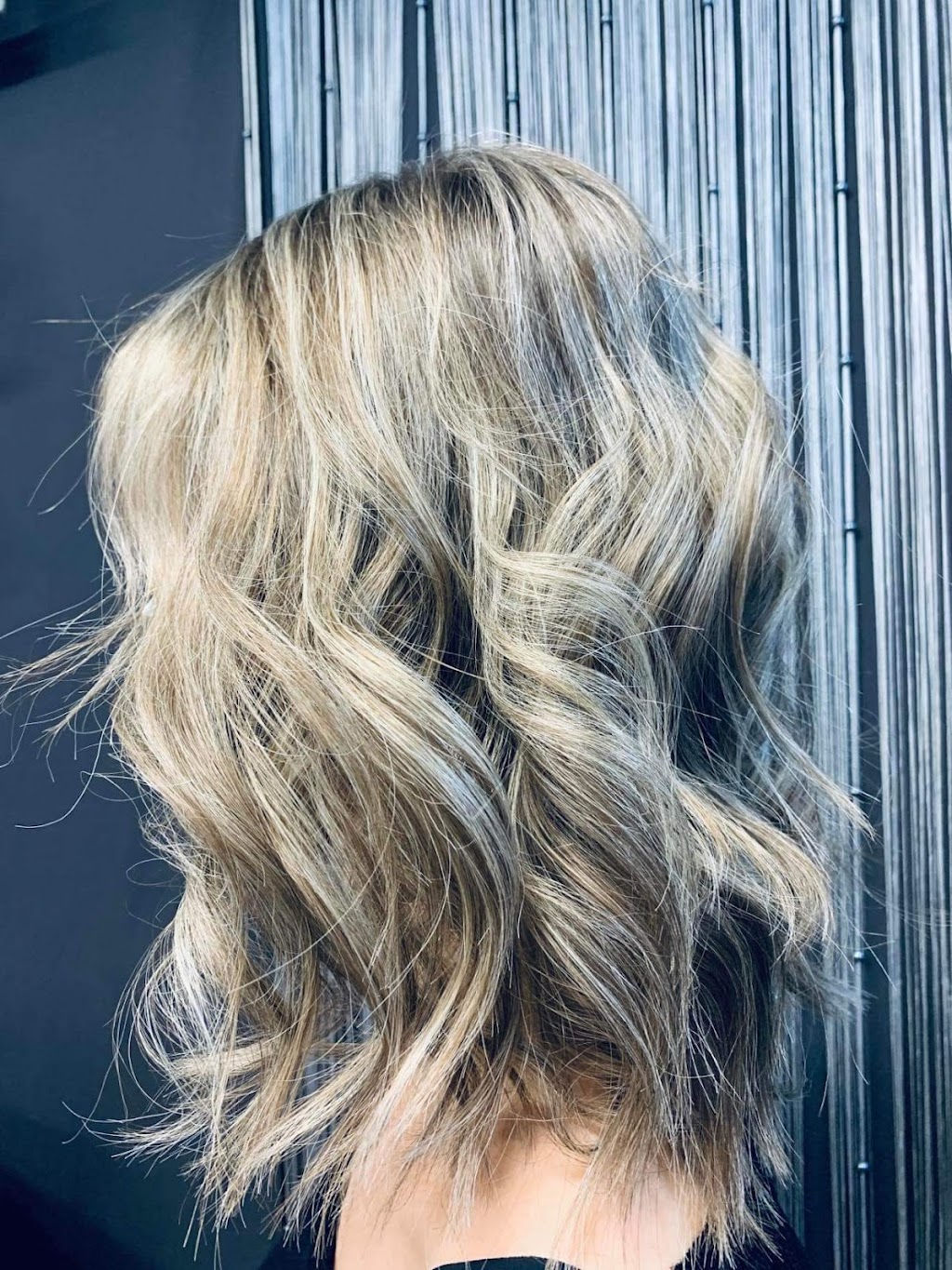 Coiffure Belouchi Coiffeuse | 431 Chemin de St Adolphe, Morin-Heights, QC J0R 1H0, Canada | Phone: (514) 993-6195