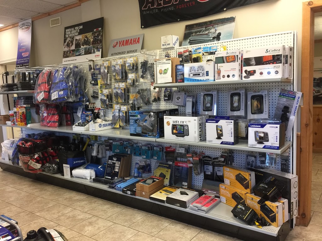 Howells Marine Service | 876 Richmond St, Chatham, ON N7M 5J5, Canada | Phone: (519) 360-9202