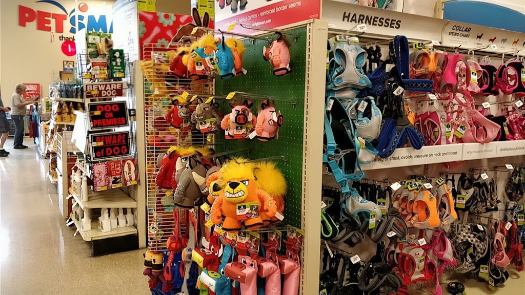 PetSmart | 1470 Quinn Dr #2, Sarnia, ON N7S 6M8, Canada | Phone: (519) 542-2822