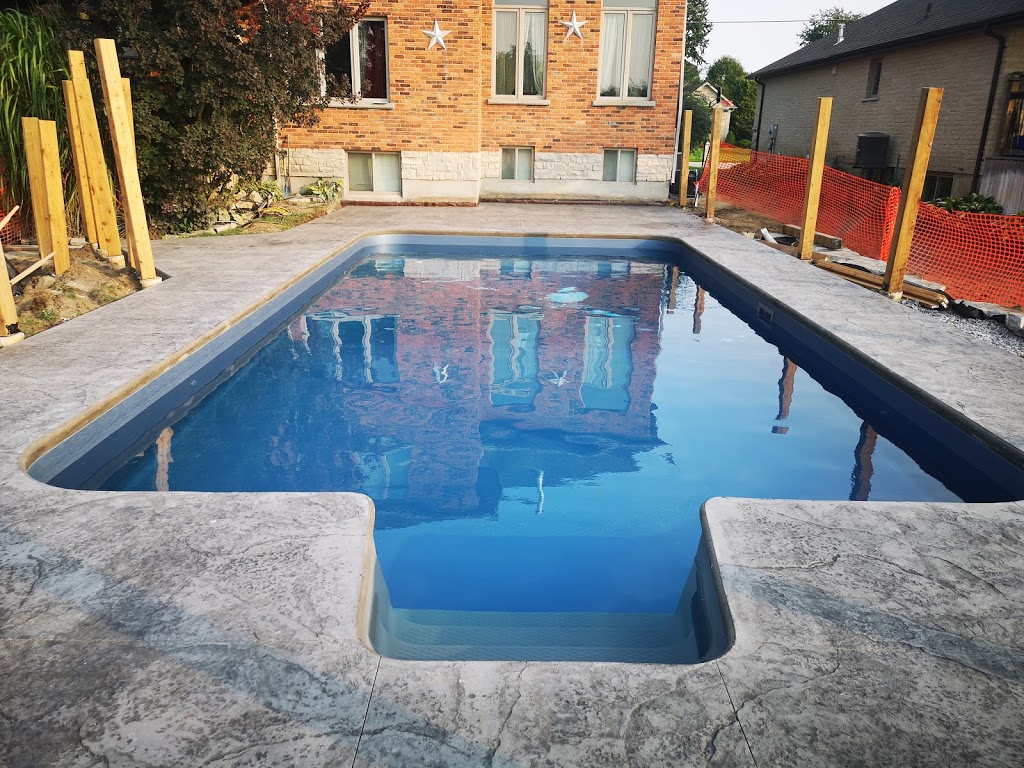 Liquid Landscape Pool and Patio | Osborne Street, Delaware, ON N0L 1E0, Canada | Phone: (226) 926-7211