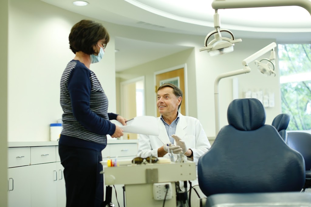 Hickman Specialist Group Dental - Orthodontics | Prosthodontics  | 1379 Bank St Second Floor, Ottawa, ON K1H 8N3, Canada | Phone: (613) 731-1961