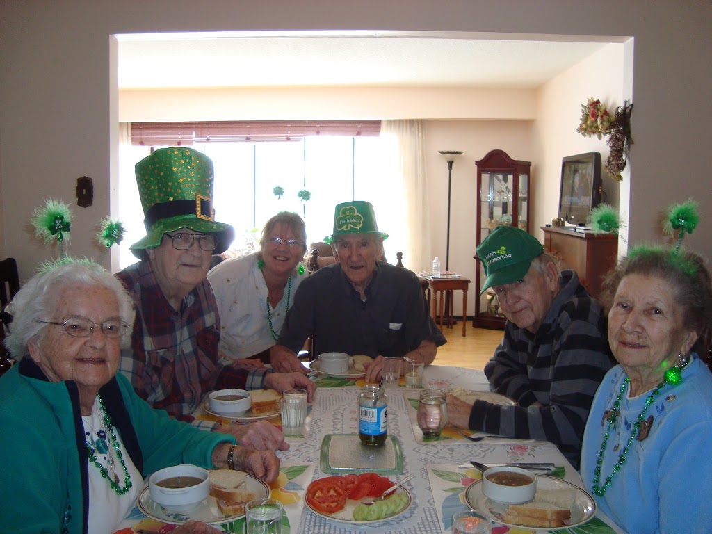 HOME SUITE HOME ASSISTED LIVING | 108 Wilhelm St, Wasaga Beach, ON L9Z 1R2, Canada | Phone: (705) 429-3131