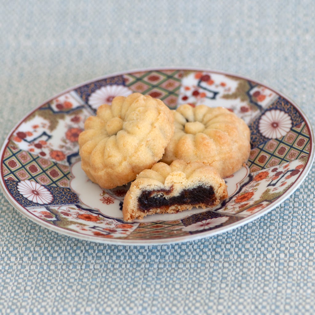 Pistacia Bakery | 355 Davisville Ave, Toronto, ON M4S 1H1, Canada | Phone: (647) 274-9114