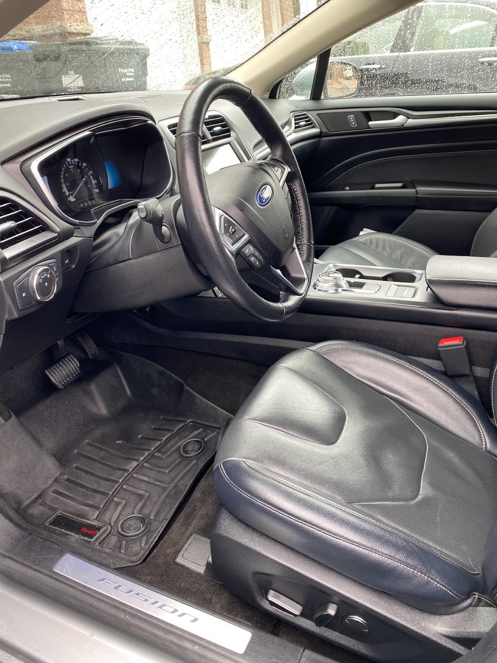 Frontline Auto Detailing | 4902 Southampton Dr, Mississauga, ON L5M 7R1, Canada | Phone: (647) 261-2950