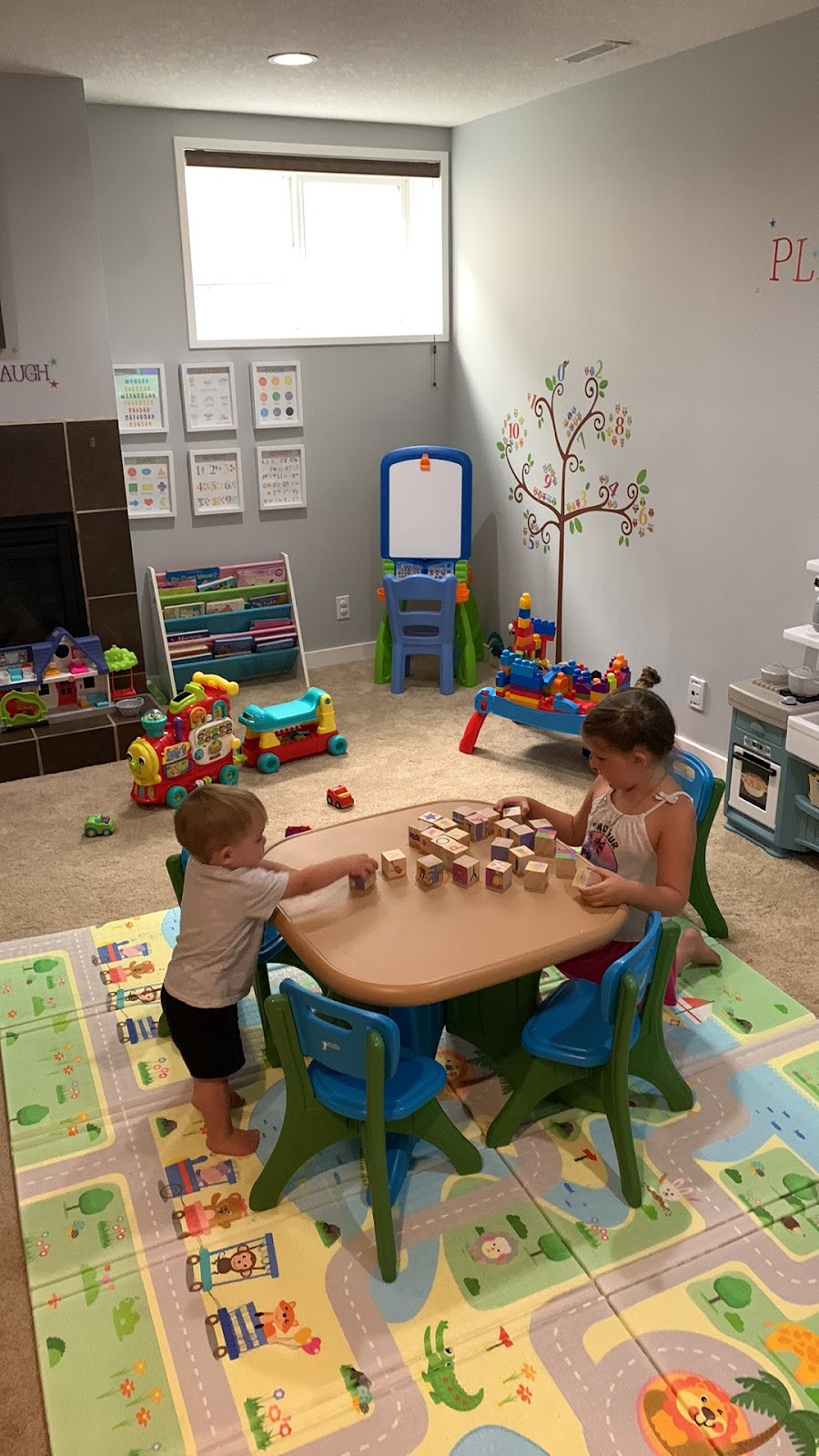 Little Rocks Dayhome | 338 Cimarron Blvd, Okotoks, AB T1S 2L8, Canada | Phone: (250) 258-0150