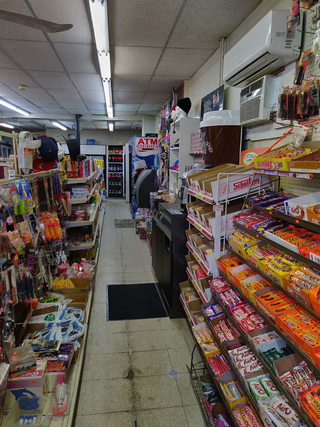 Stinson Grocery Store | 142 Stinson St, Hamilton, ON L8N 1S6, Canada | Phone: (905) 523-0865