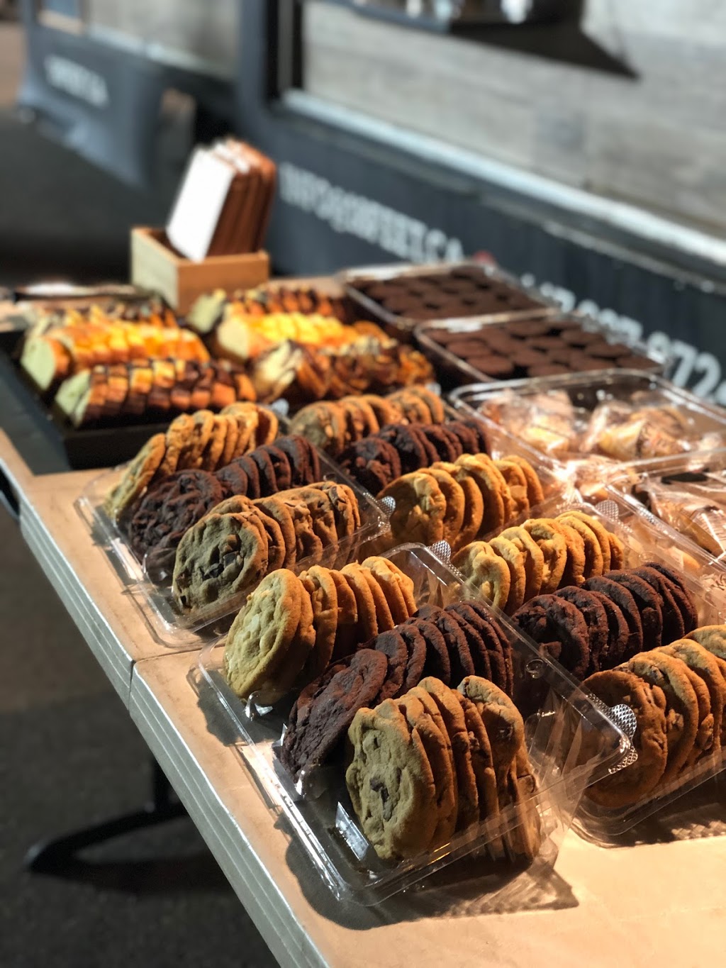 18 FEET Espresso Bar & The Cheong | Toronto, ON M4T 1P6, Canada | Phone: (647) 937-0724