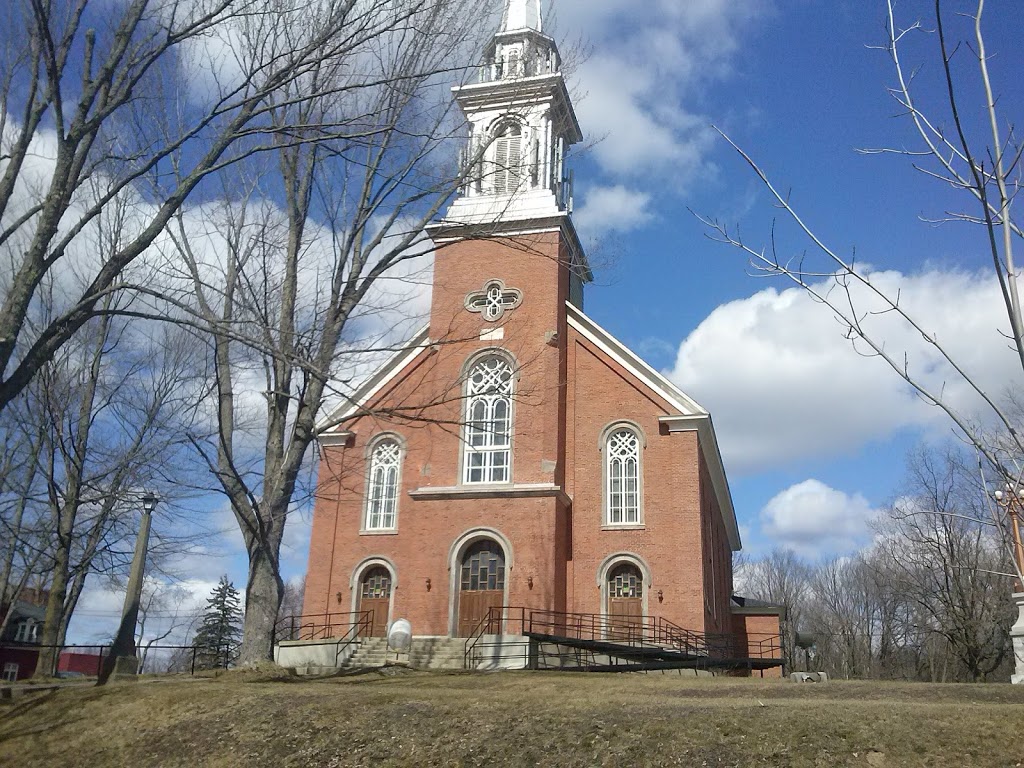 Presbytères-Eglises Catholiques | 970 Rue Principale Nord, Richmond, QC J0B 2H0, Canada | Phone: (819) 826-2390