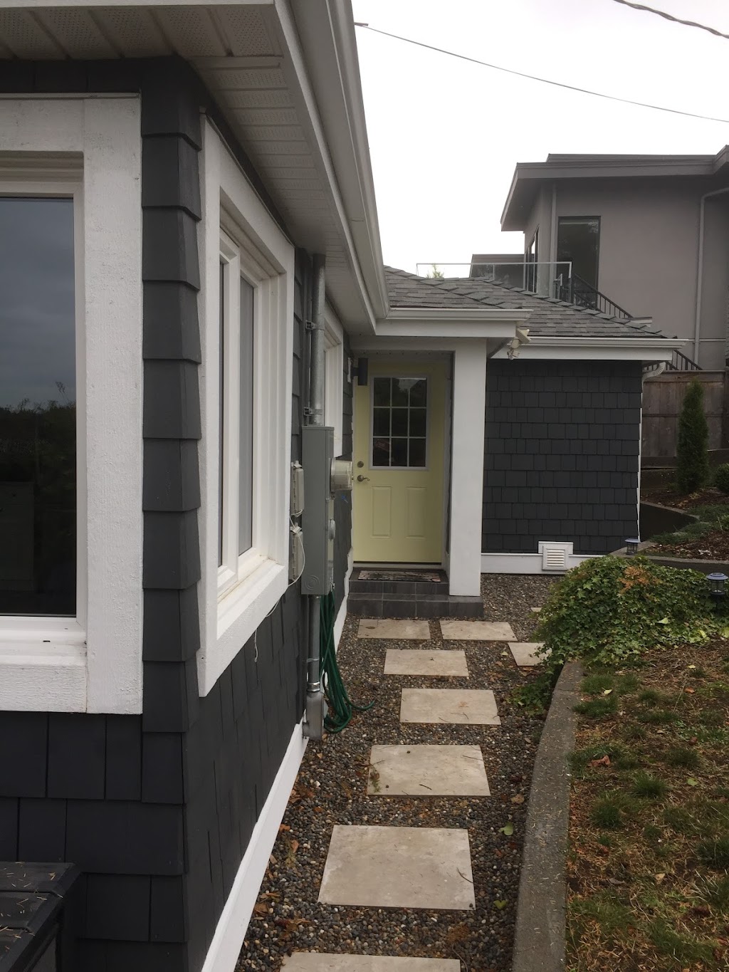 UltraClear Window Cleaning | 145 Hoylake Rd W, Qualicum Beach, BC V9K 1K3, Canada | Phone: (250) 607-1540