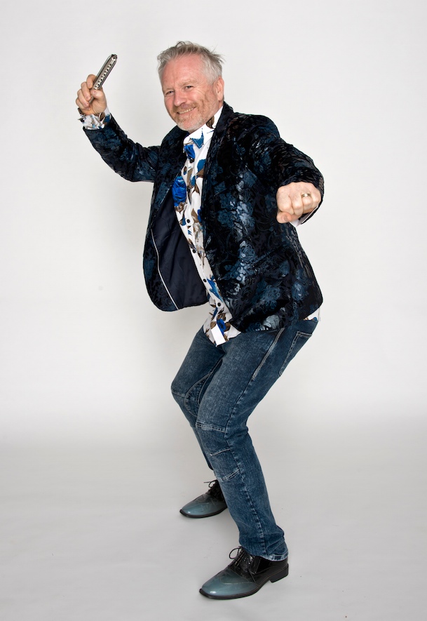 Larry Kurtz Music | 493 Broadway, Orangeville, ON L9W 6A2, Canada | Phone: (519) 217-7875