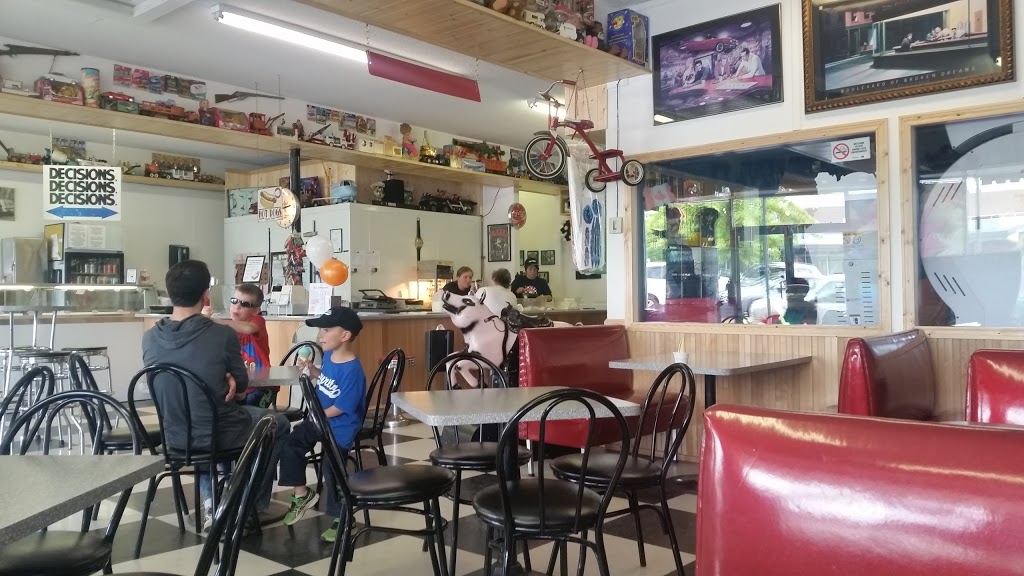 Mr. Tubbs Ice Cream Parlor | 3454 Tillicum Rd, Victoria, BC V8Z 4H3, Canada | Phone: (250) 388-3477