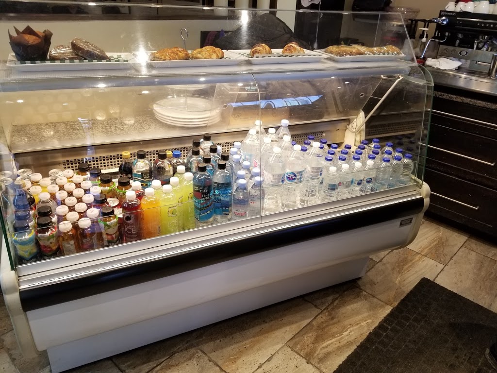 Newport Restaurant | 322 Churchill Ave N, Ottawa, ON K1Z 5B9, Canada | Phone: (613) 722-9322