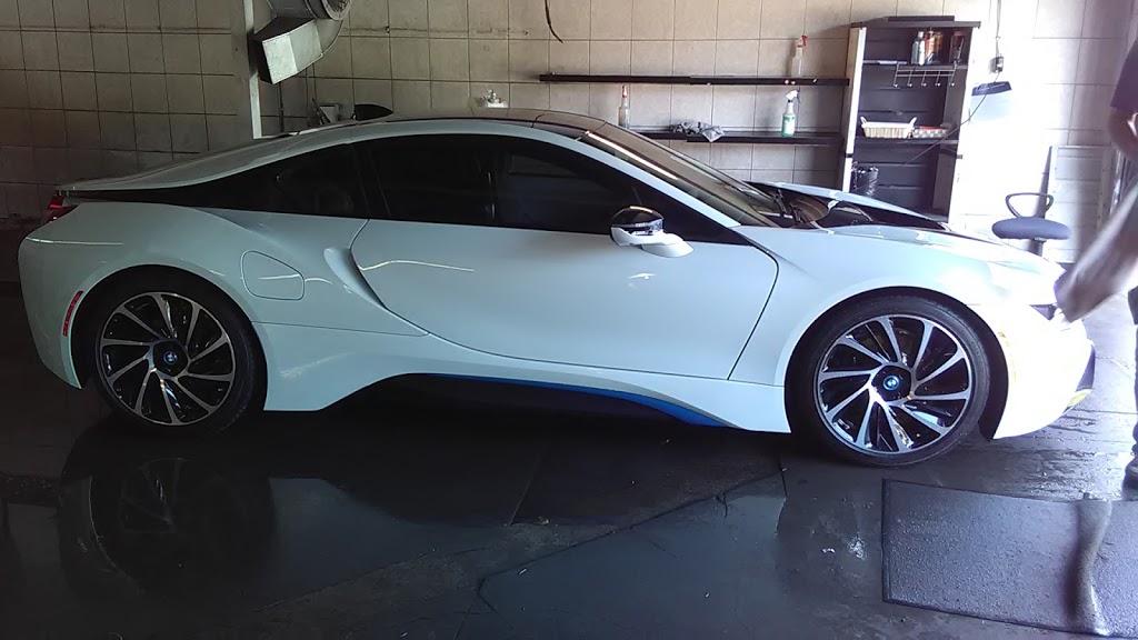 PARKVIEW HILLS CAR SPA | 796 OConnor Dr, East York, ON M4B 2S6, Canada | Phone: (416) 285-9590