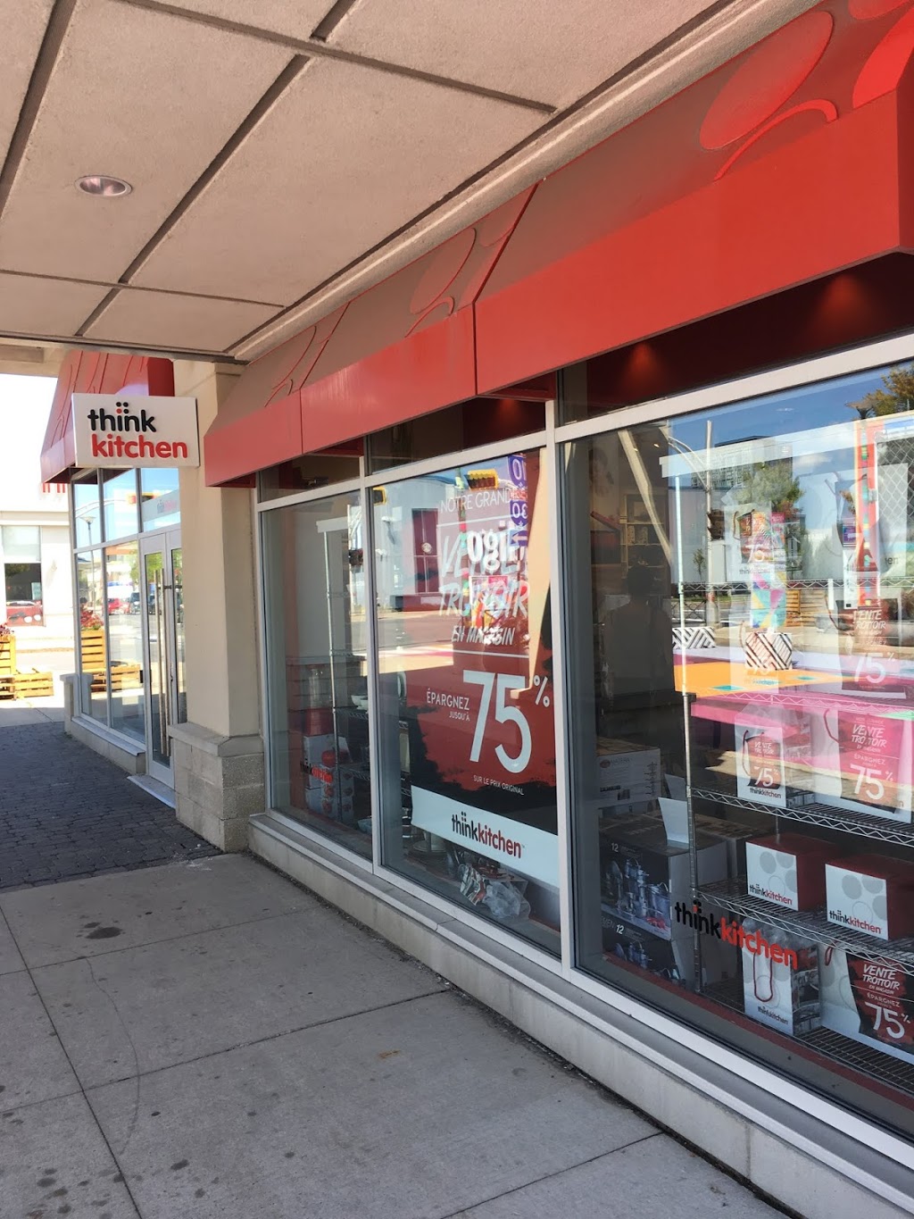 Think Kitchen -Quartier Dix30 Think Kitchenitchen | 9335 Boulevard Leduc, Brossard, QC J4Y 0A5, Canada | Phone: (450) 656-8653