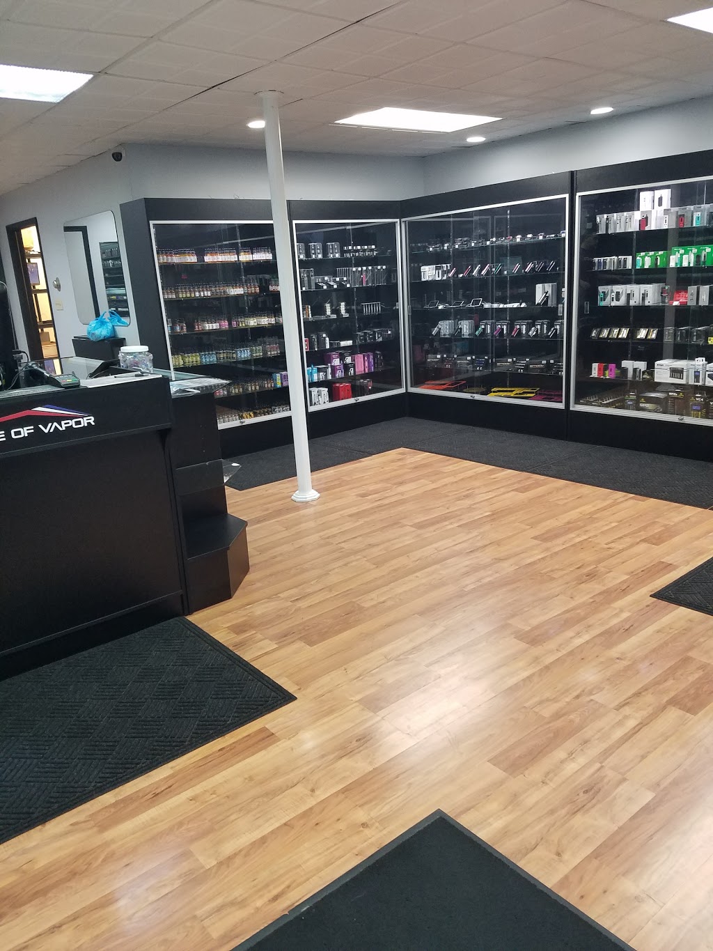 The House Of Vapor Abbott Rd | 1805 Abbott Rd, Lackawanna, NY 14218, USA | Phone: (716) 877-8273