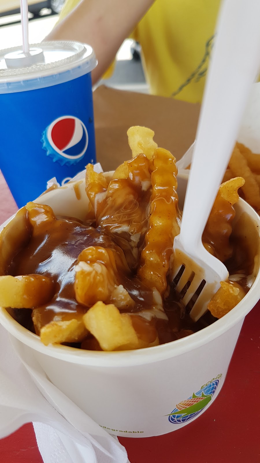 C.B. Drive Inn | 789 Northmount Dr NW, Calgary, AB T2L 0L6, Canada | Phone: (403) 282-8188