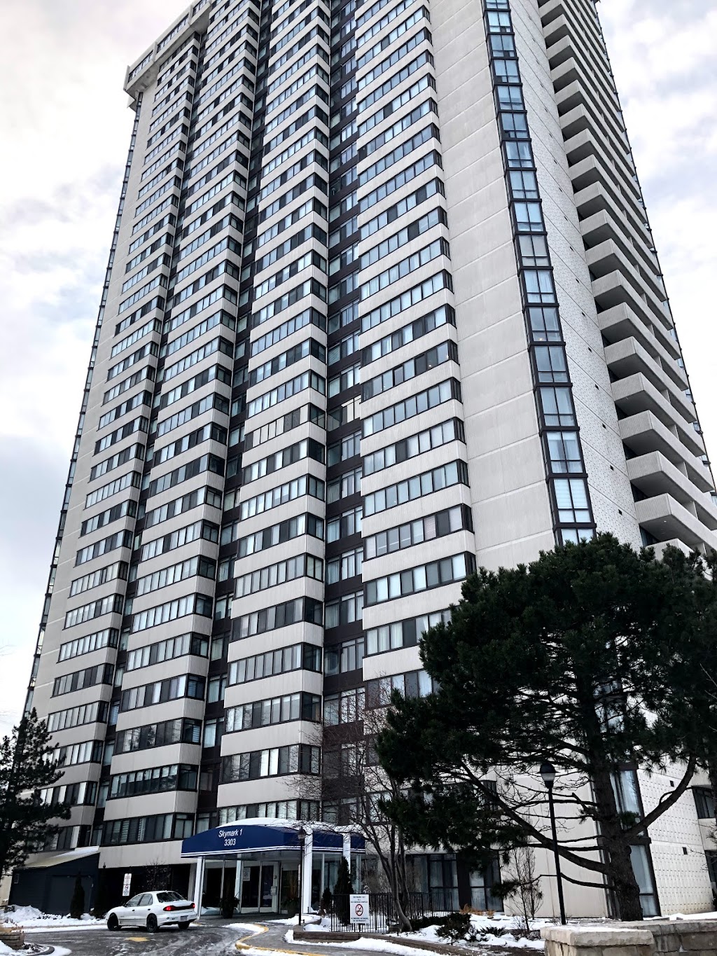 Skymark (YCC # 362) | 3303 Don Mills Rd, North York, ON M2J 4T6, Canada | Phone: (416) 494-7408