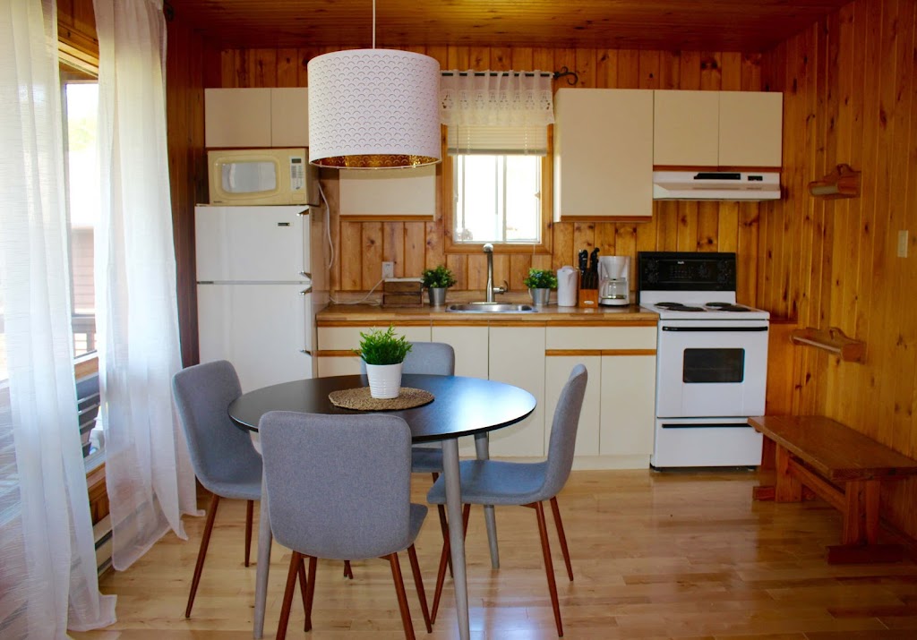 1 & Only Riverside Accommodations | 63 Cottage Dr, Sable River, NS B0T 1V0, Canada | Phone: (902) 656-3071
