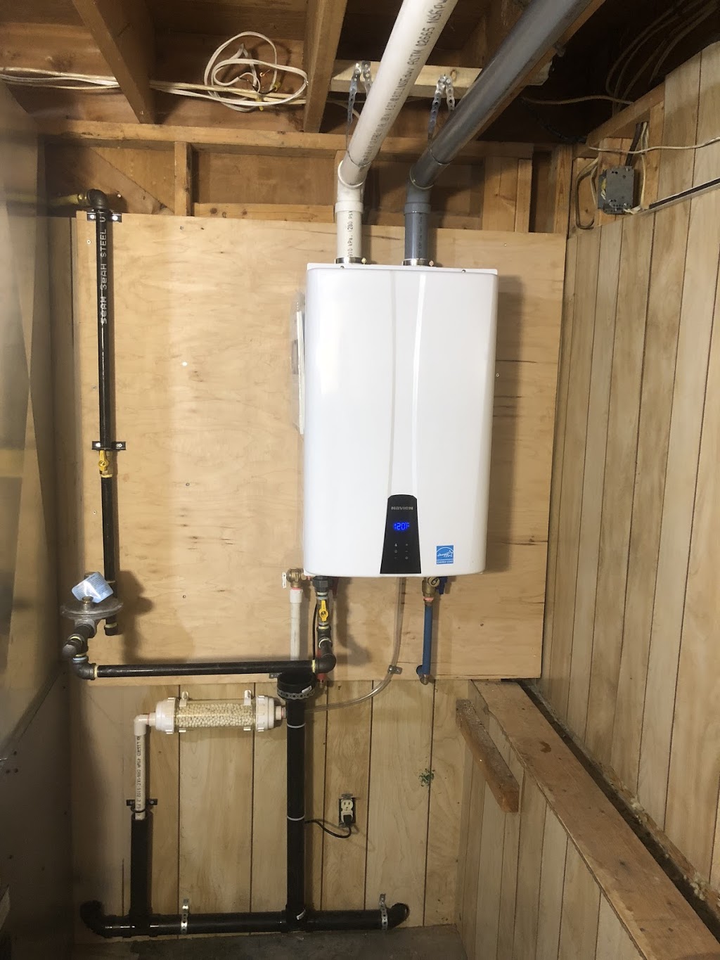 Bree-link plumbing and Heating | 9550 Jim Bailey Rd, Kelowna, BC V4V 2P1, Canada | Phone: (250) 859-6778