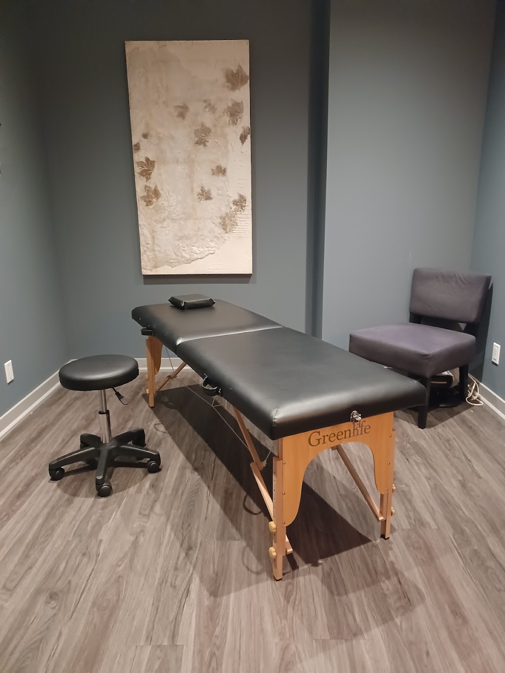AW Osteopathy Burlington | 457 Plains Rd E unit 111, Burlington, ON L7T 0B8, Canada | Phone: (905) 577-2074