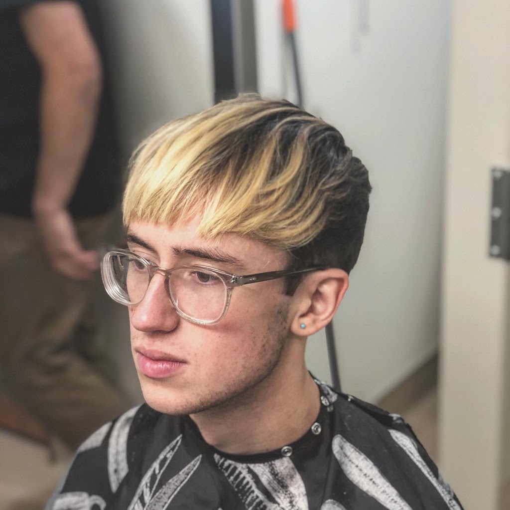 WWU Cuts | Ridgeway Dr, Bellingham, WA 98225, USA | Phone: (253) 370-6279