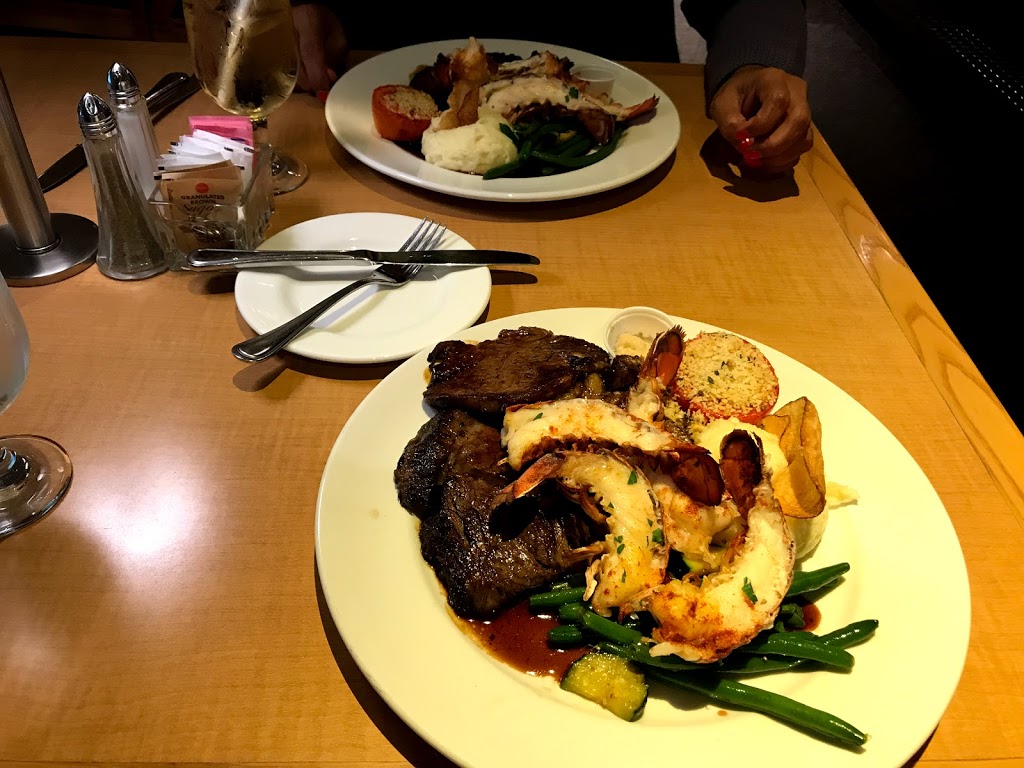 Casino Woodbine | 555 Rexdale Blvd, Etobicoke, ON M9W 5L1, Canada | Phone: (416) 675-1101