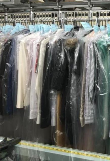 Cordonnerie Léger Nettoyeur - Nettoyeur à Montreal-Nord | 6269 Boulevard Léger, Montréal-Nord, QC H1G 6K8, Canada | Phone: (514) 325-6470