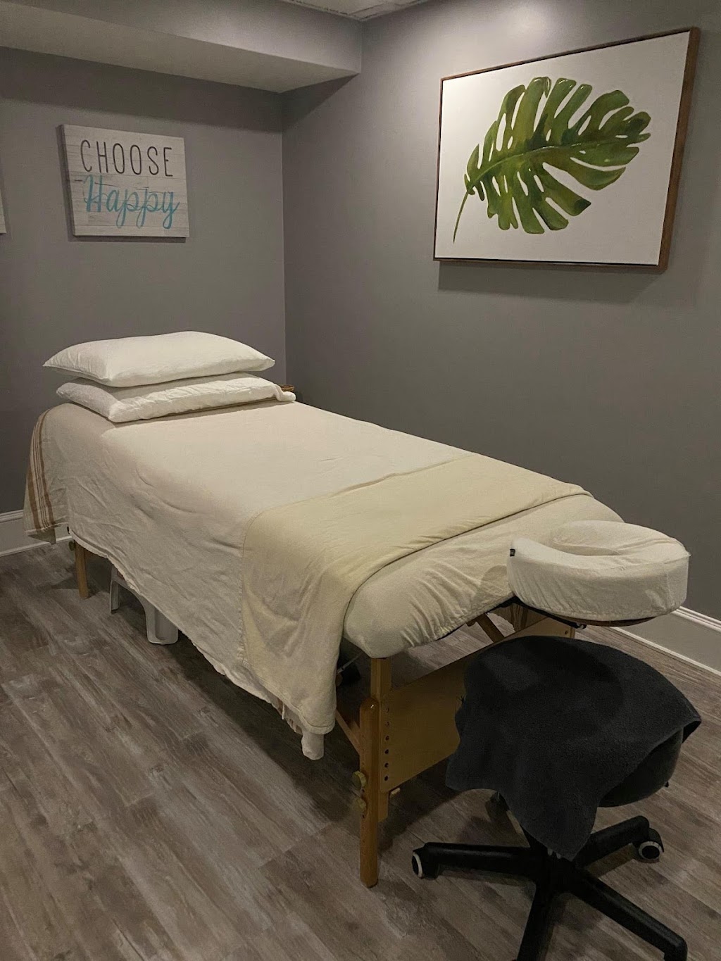 Jamie Pozzebon, Registered Massage Therapy | 74 Monarch Park Dr, St. Catharines, ON L2M 6V3, Canada | Phone: (289) 686-0613