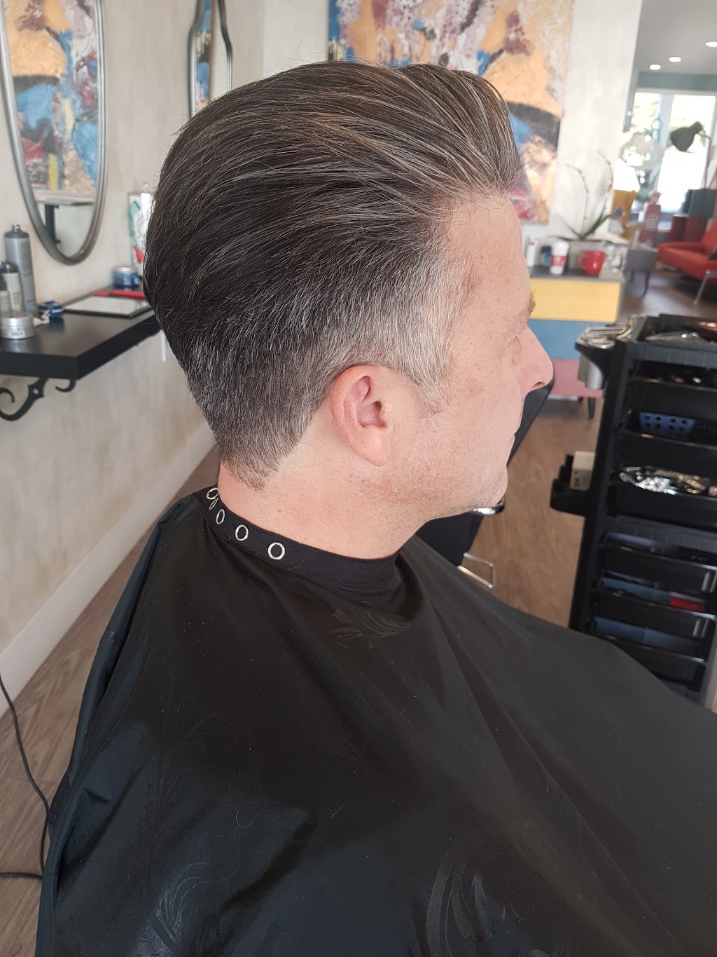 Olgas Hair Stories | 416 Marine Dr, Gibsons, BC V0N 1V9, Canada | Phone: (604) 886-2677