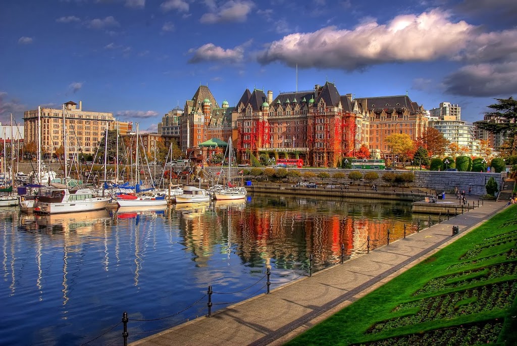 Surfside Adventure Tours | 104 Paddock Pl, Victoria, BC V9B 5G1, Canada | Phone: (778) 770-1312