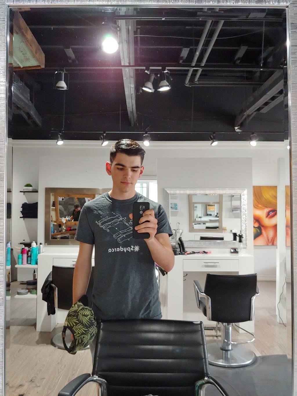 Le Blanco - Salon Fines Lames & Barbershop | 524 Rue Labelle, Mont-Tremblant, QC J8E 3H2, Canada | Phone: (819) 425-7277