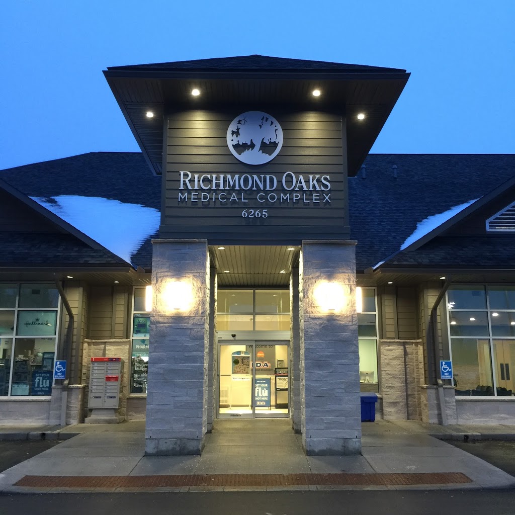 Richmond Oaks Medical Complex | 6265 Perth St, Richmond, ON K0A 2Z0, Canada