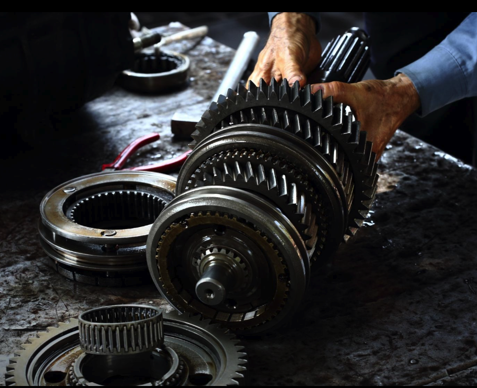RS Transmission | 3863 Rue Georges Corbeil, Terrebonne, QC J6X 4J5, Canada | Phone: (450) 722-1004