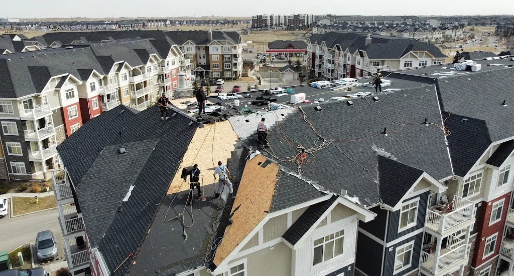 First Class Roofing & Renovations Okotoks | 17089 306 Ave E, Okotoks, AB T1S 1A2, Canada | Phone: (403) 837-5028