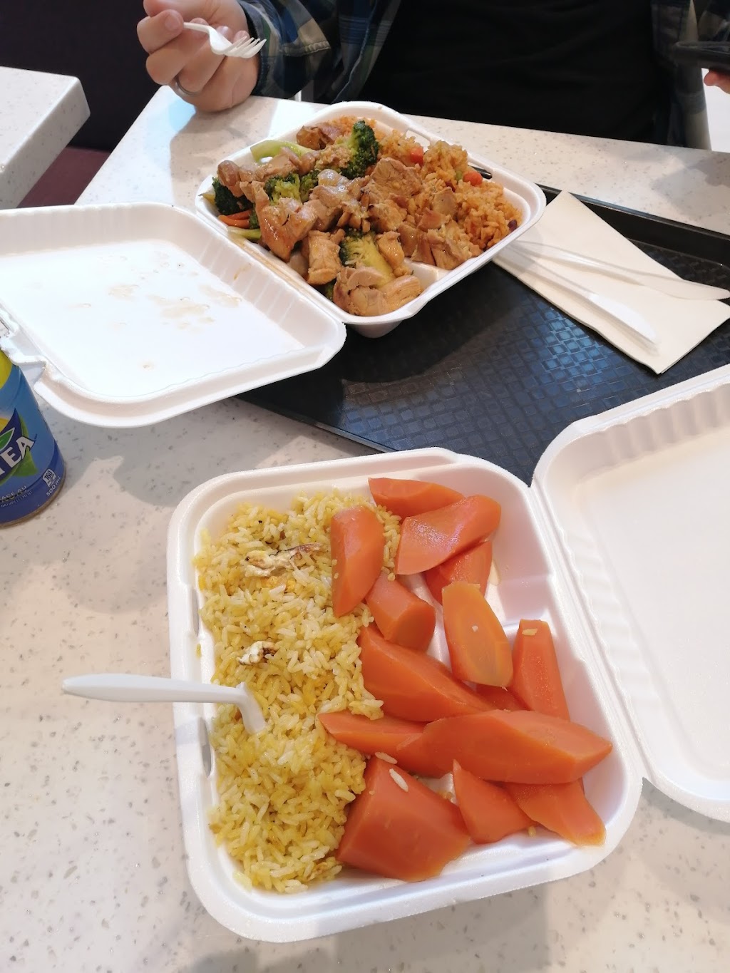 Bourbon Street Grill | 1200 St. Laurent Blvd, Ottawa, ON K1K 4K9, Canada | Phone: (613) 842-9699