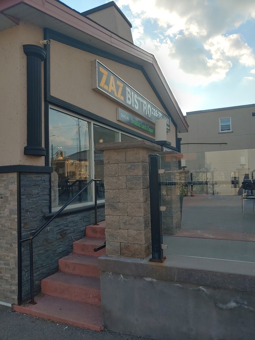 ZAZ BISTRO | 916 King St E, Cambridge, ON N3H 3P3, Canada | Phone: (226) 336-8005