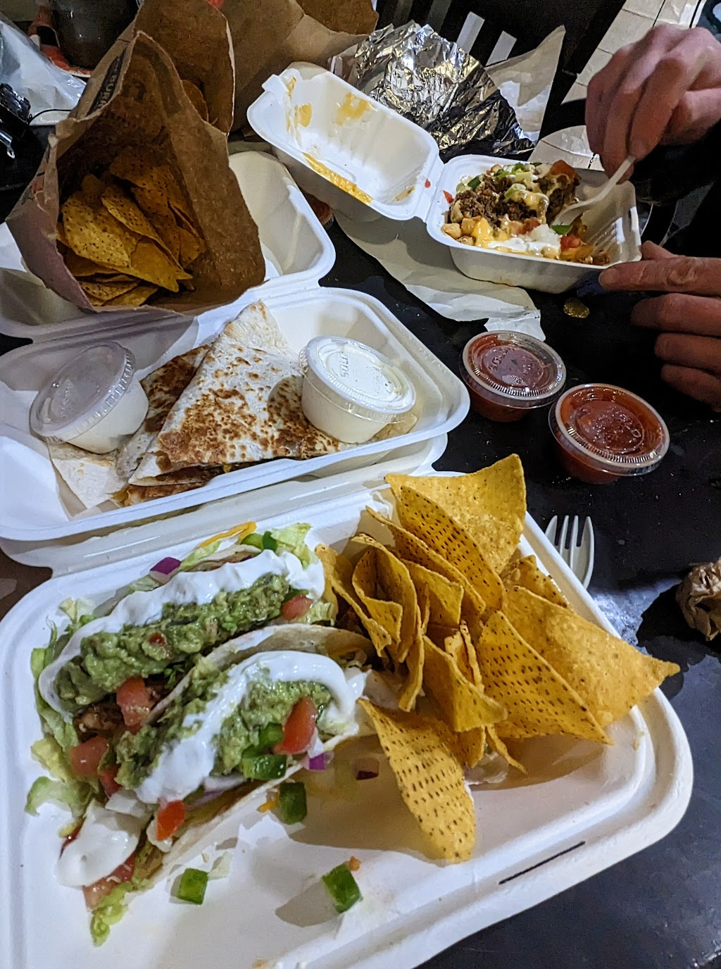 barBURRITO | 62 Lombard St unit 1, Smiths Falls, ON K7A 5K2, Canada | Phone: (613) 205-1060